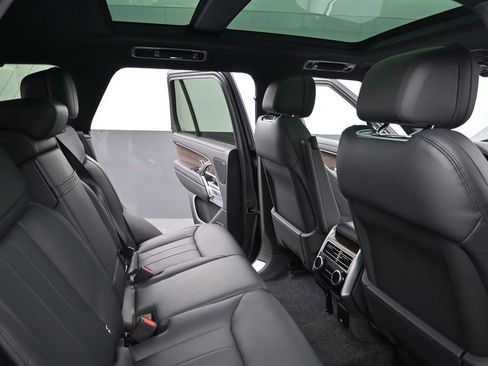 Used 2023 Land Rover Range Rover SE AWD/4WD image 14