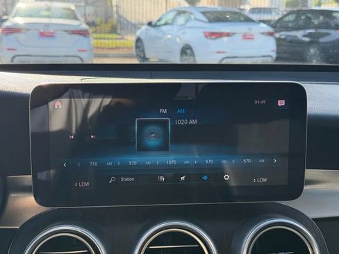 Used 2021 Mercedes-Benz GLC 300 image 23