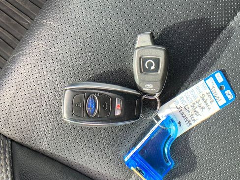 Used 2018 Subaru Outback 3.6R Limited image 30