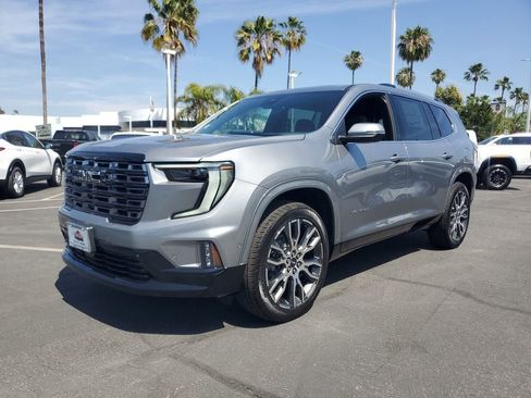 New 2026 GMC Acadia Denali Ultimate AWD/4WD image 2