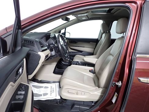 Used 2018 Honda Odyssey EX-L image 22
