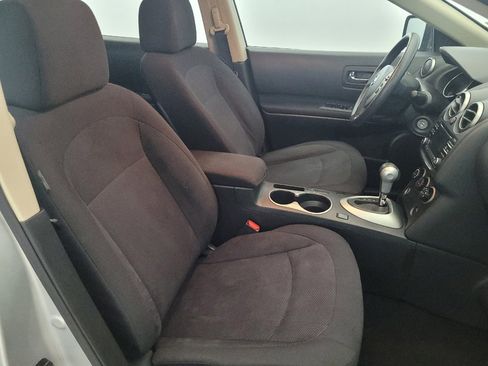 Used 2015 Nissan Rogue S w/ Convenience Package AWD/4WD image 21
