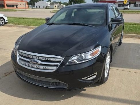 Used 2018 Ford Taurus Police Interceptor AWD image 9
