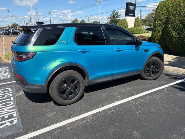 Used 2020 Land Rover Discovery Sport SE AWD/4WD image 3