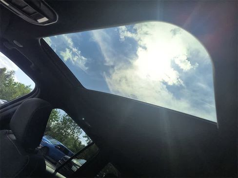 New 2025 Jeep Grand Cherokee Laredo X w/ Luxury Tech Group I image 21