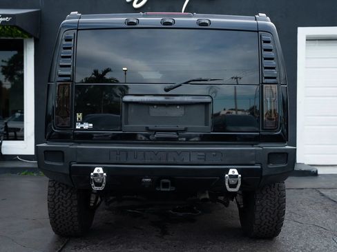 Used 2005 HUMMER H2 w/ Preferred Equipment Group AWD/4WD image 6