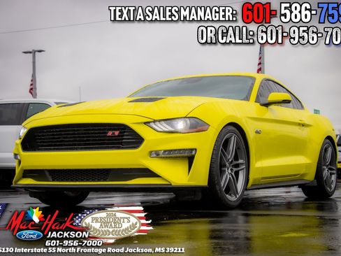 Certified 2021 Ford Mustang GT Premium w/ Equipment Group 401A image 4