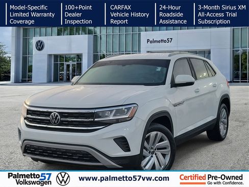 Used 2022 Volkswagen Atlas Cross Sport SE image 1