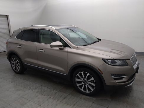 Used 2019 Lincoln MKC Reserve w/ MKC Technology Package FWD image 11