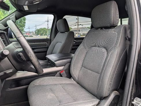 Used 2020 RAM 1500 Big Horn AWD/4WD image 14