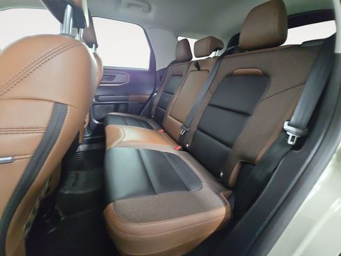 Used 2025 Ford Bronco Sport Outer Banks w/ Outer Banks Tech Package+ image 13