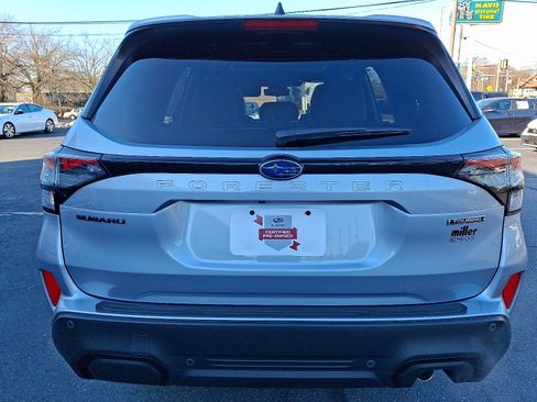 Certified 2025 Subaru Forester Touring image 6