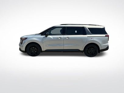 New 2025 Kia Carnival SX Prestige