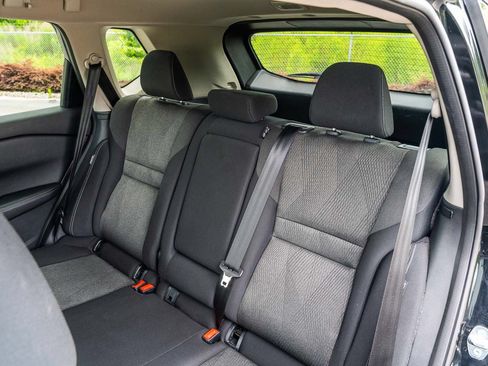 Used 2024 Nissan Rogue SV FWD image 19