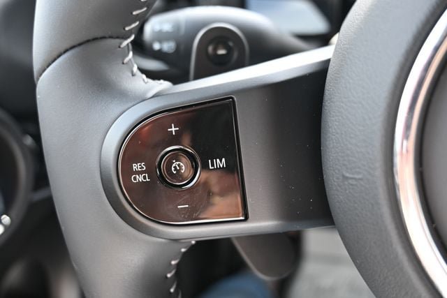 Used 2024 MINI Cooper S FWD image 37
