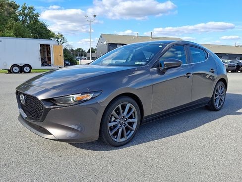 Used 2023 MAZDA MAZDA3 s image 3