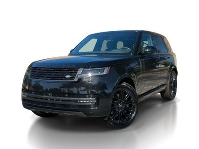 New 2025 Land Rover Range Rover SE