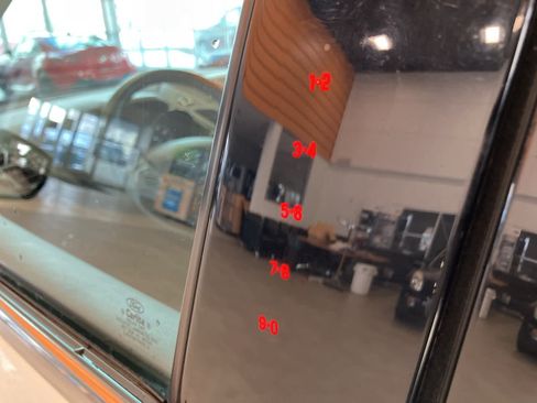 Used 2019 Ford Escape SEL image 10