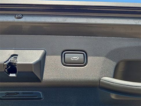 Used 2024 Kia Sportage EX w/ EX Premium Package image 7