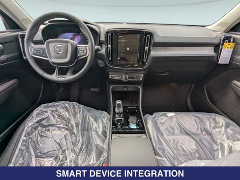 New 2026 Volvo XC40 B5 Plus w/ Protection Package Premier image 20