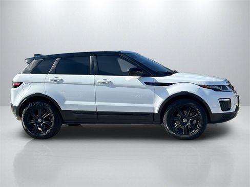 Used 2016 Land Rover Range Rover Evoque SE Premium image 4