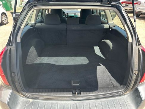 Used 2009 Subaru Outback 2.5i AWD/4WD image 14