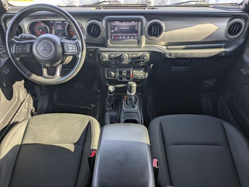Used 2021 Jeep Gladiator Sport AWD/4WD image 18