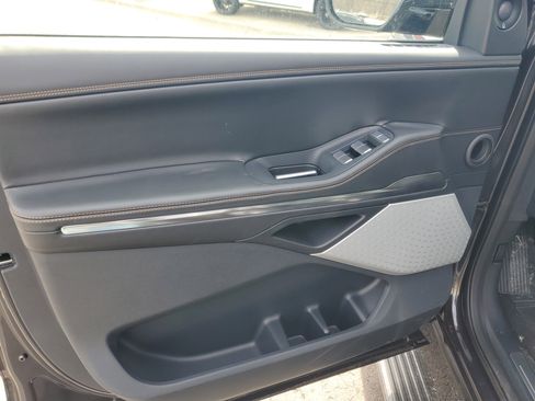 New 2026 Lincoln Navigator L Black Label image 8