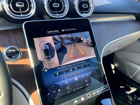 Used 2025 Mercedes-Benz C 300 4MATIC Sedan image 23