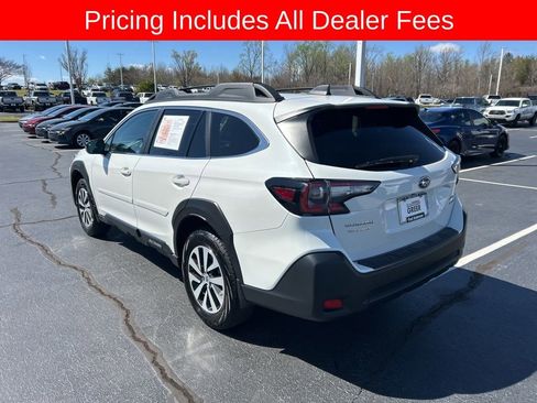 Used 2025 Subaru Outback Premium w/ Popular Package #1 AWD/4WD image 16
