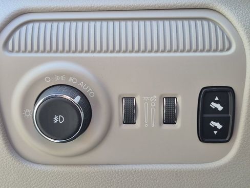 Used 2022 Jeep Wagoneer Series II image 10