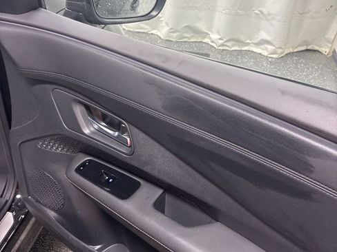 Used 2023 Nissan Ariya FWD image 31