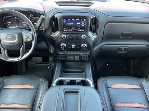 Used 2021 GMC Sierra 2500 AT4 w/ Gooseneck/5TH Wheel Package AWD/4WD image 17