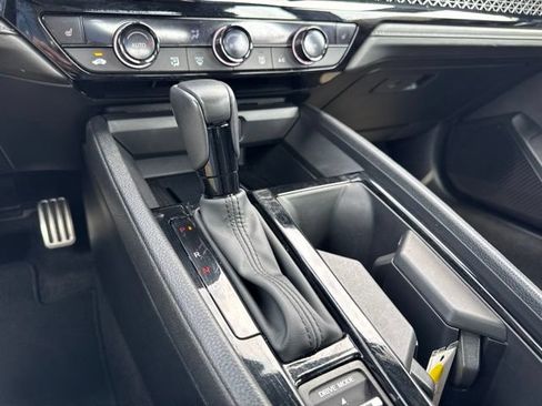 Used 2025 Honda Accord Sport image 13