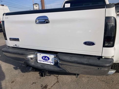 Used 2007 Ford F350 XL image 4