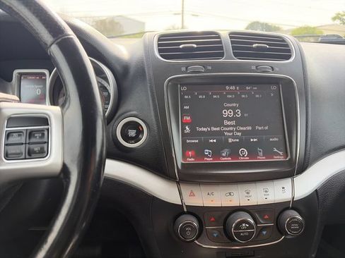 Used 2019 Dodge Journey GT AWD/4WD image 25