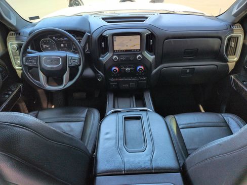 Used 2021 GMC Sierra 1500 Denali w/ Denali Ultimate Package image 9