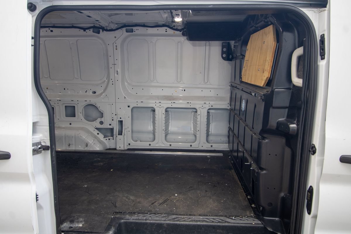 Used 2019 Ford Transit 250 130 Low Roof RWD image 37