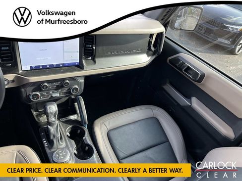 Used 2022 Ford Bronco Wildtrak image 16