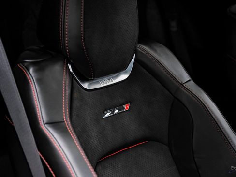 Used 2018 Chevrolet Camaro ZL1 image 47