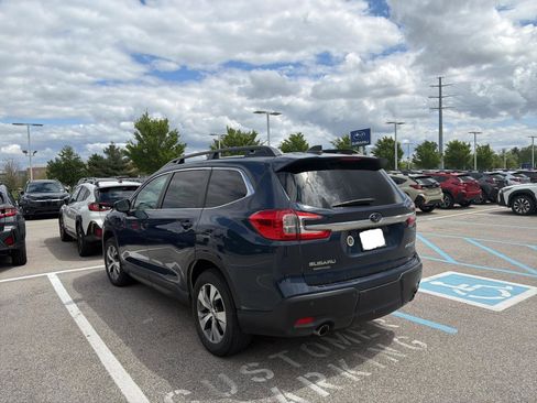 Used 2024 Subaru Ascent Premium w/ Convenience Package AWD/4WD image 14