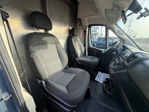 Used 2019 RAM ProMaster 2500 image 9