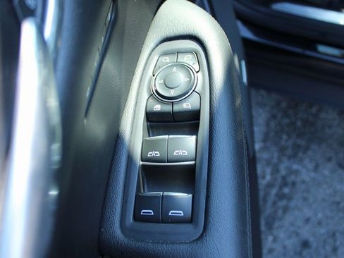 Used 2019 Cadillac XT5 Luxury image 11