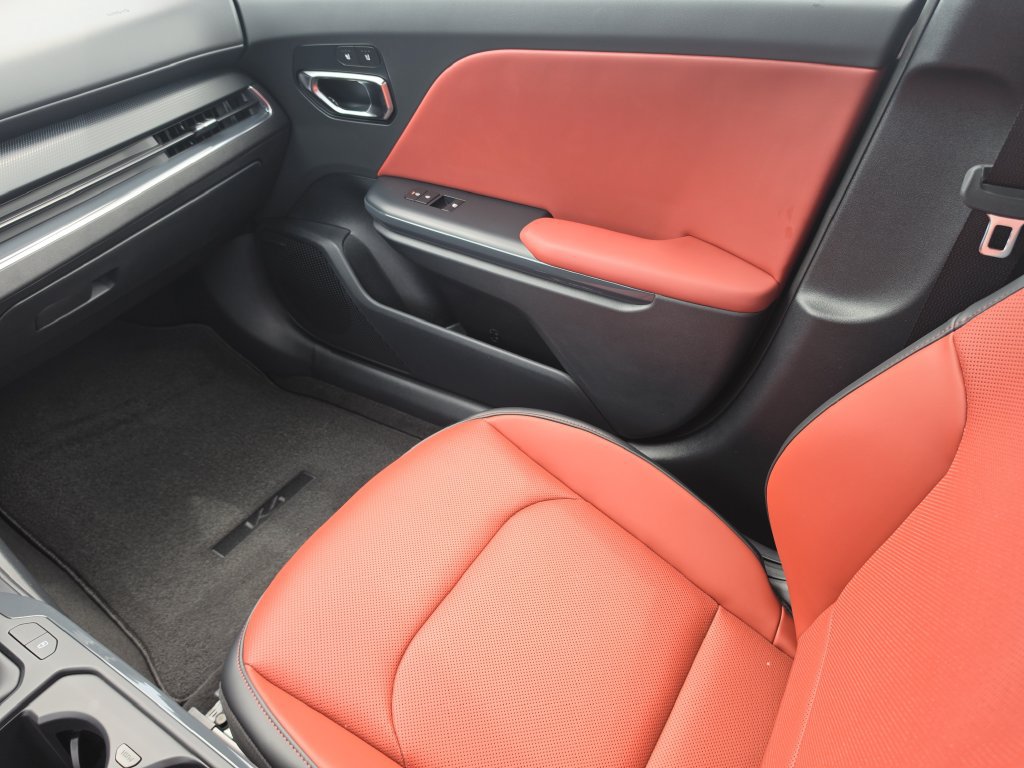 New 2026 Kia K4 EX w/ GT-Line Premium Package FWD image 15