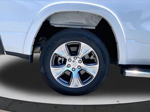 Used 2022 RAM 1500 Laramie RWD image 36