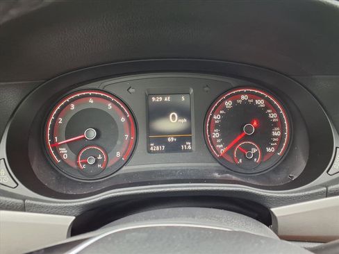 Used 2021 Volkswagen Passat 2.0T SE image 30