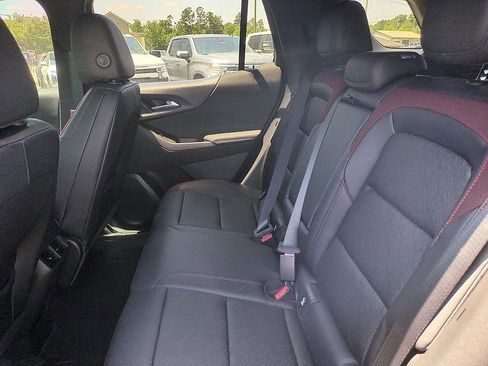 New 2026 Chevrolet Equinox RS w/ Safety and Technology Package FWD image 26