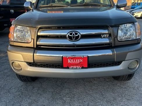 Used 2004 Toyota Tundra SR5 image 2