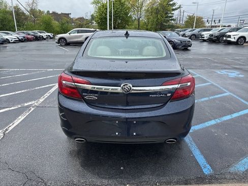 Used 2016 Buick Regal Premium FWD image 6
