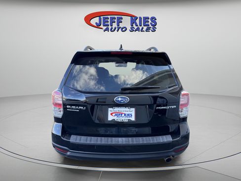 Used 2018 Subaru Forester 2.5i Premium image 6